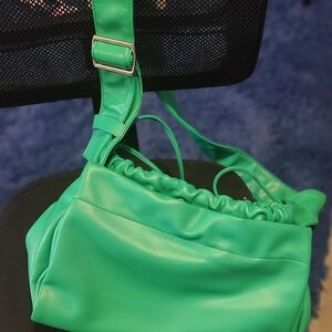 Vibrant Green Crossbody Bag